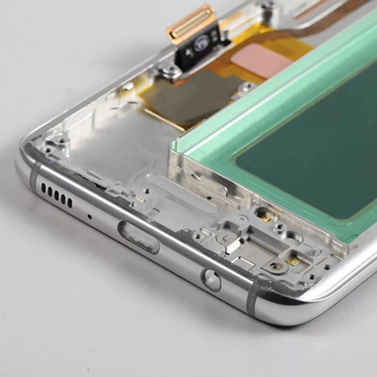 S8 LCD -näytöt